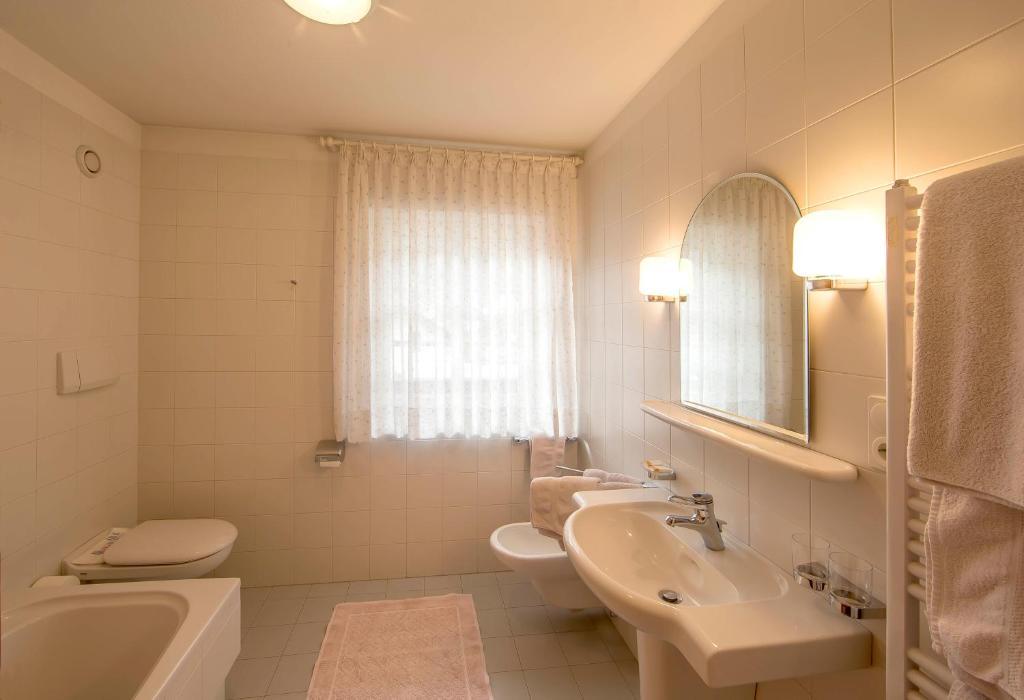 Gasthof Obermair Chienes Room photo